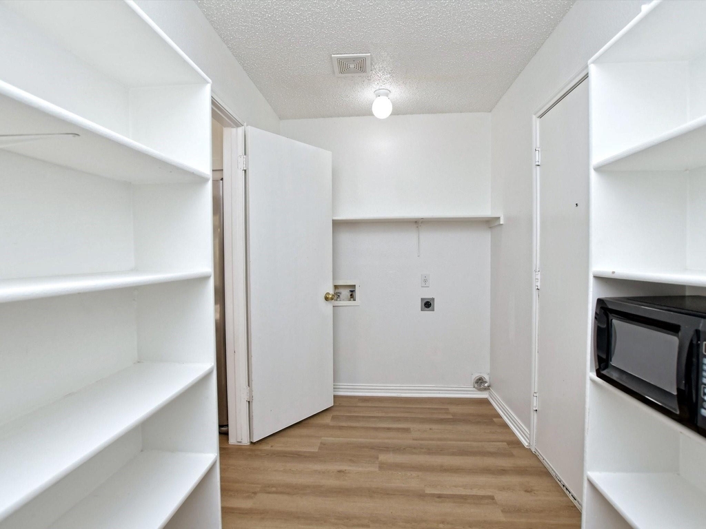 1307 Chalk Ln - Photo 14