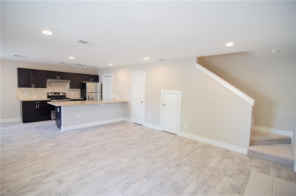 11901 Alpheus Ave - Photo 6