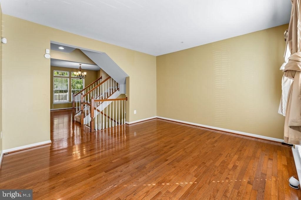 7550 Maiden Head Drive - Photo 3