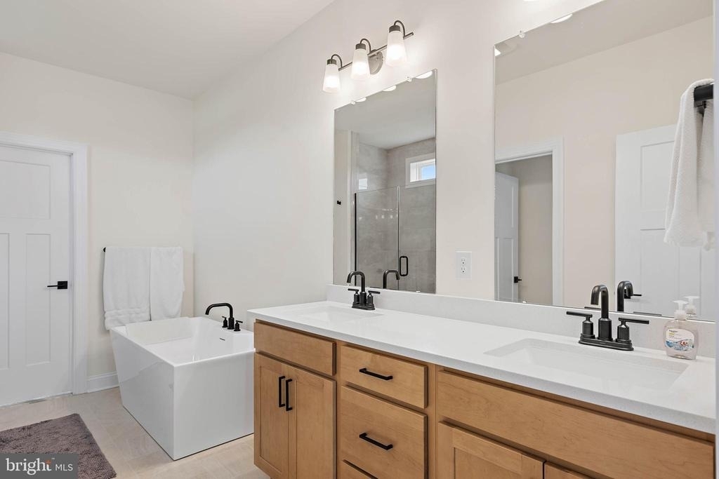 22388 Hummingbird Road - Lot #8 - Photo 18