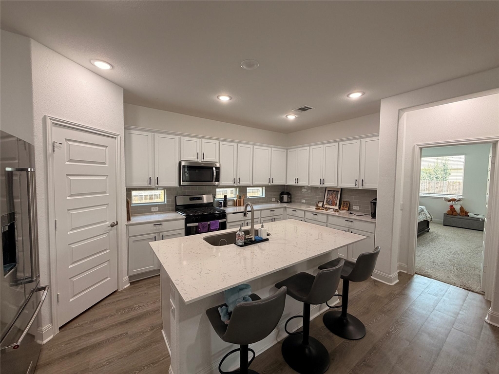 18017 Stefano Dr - Photo 3
