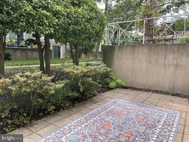 61 G Street Sw - Photo 39