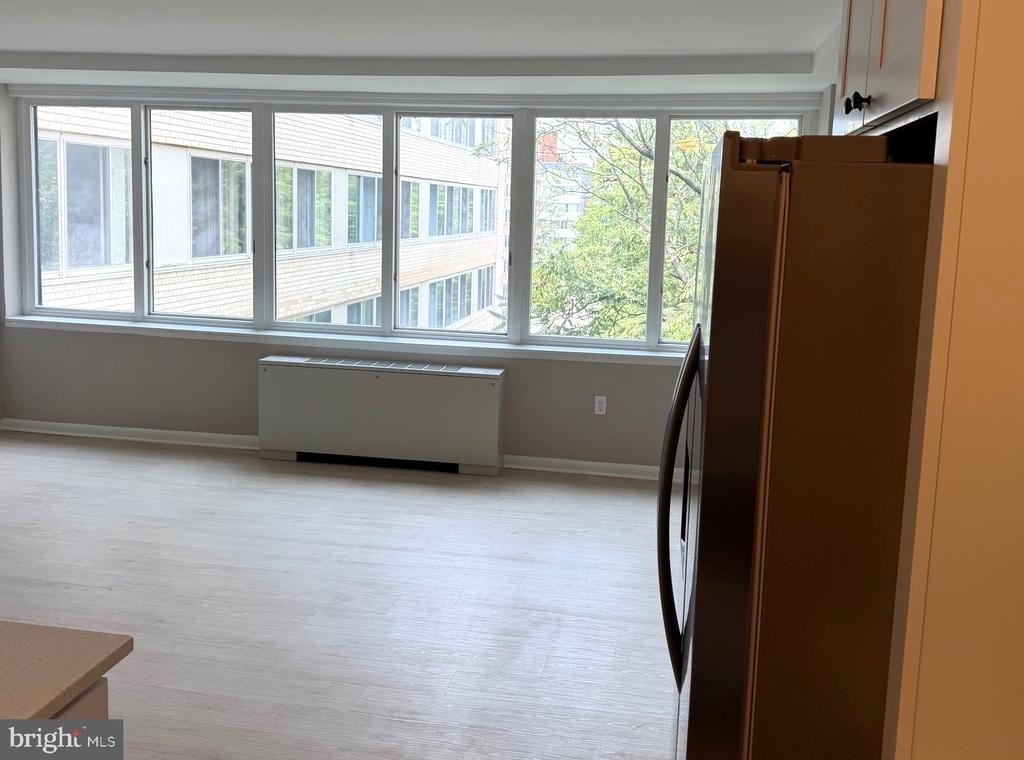 922 24th Street Nw - Photo 1