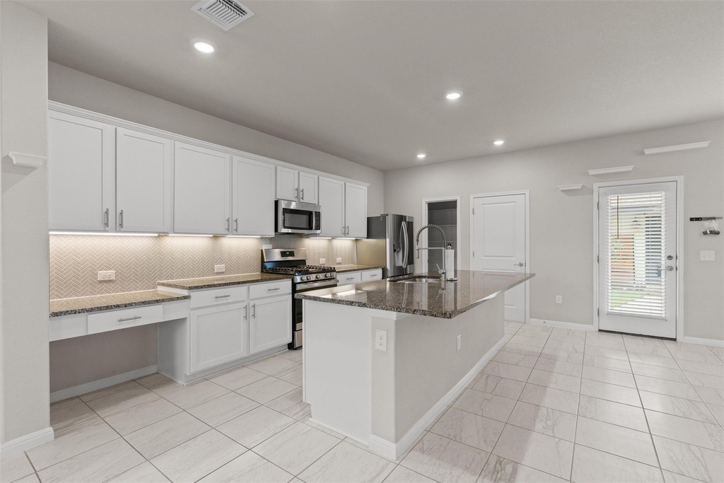 8809a Whitter Dr - Photo 8