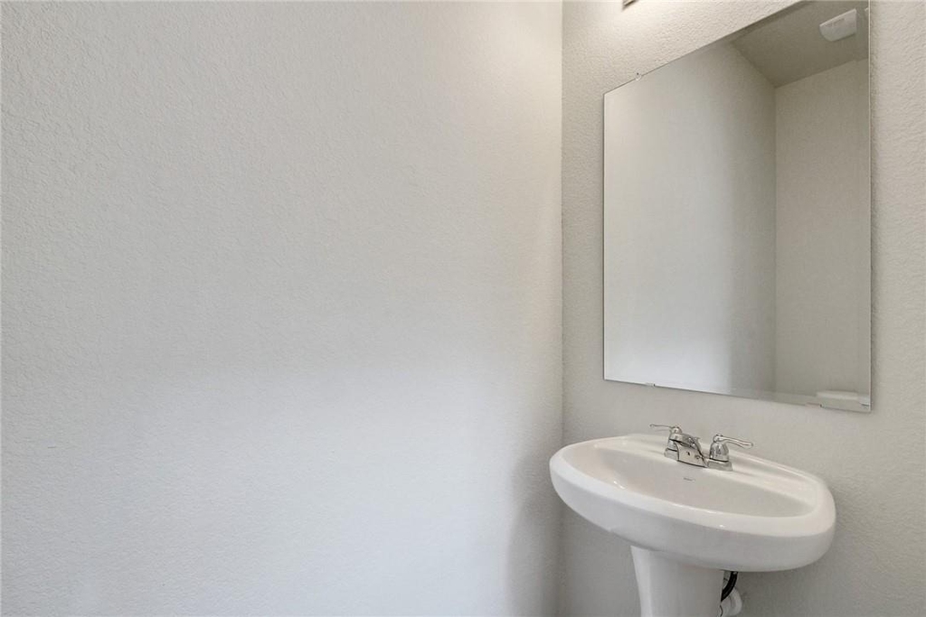 121 Nettletree Dr - Photo 11