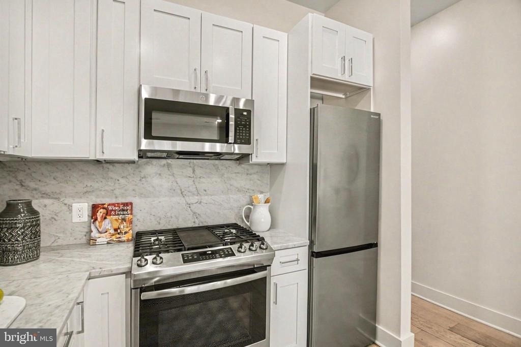 1009 17th Street Ne - Photo 7