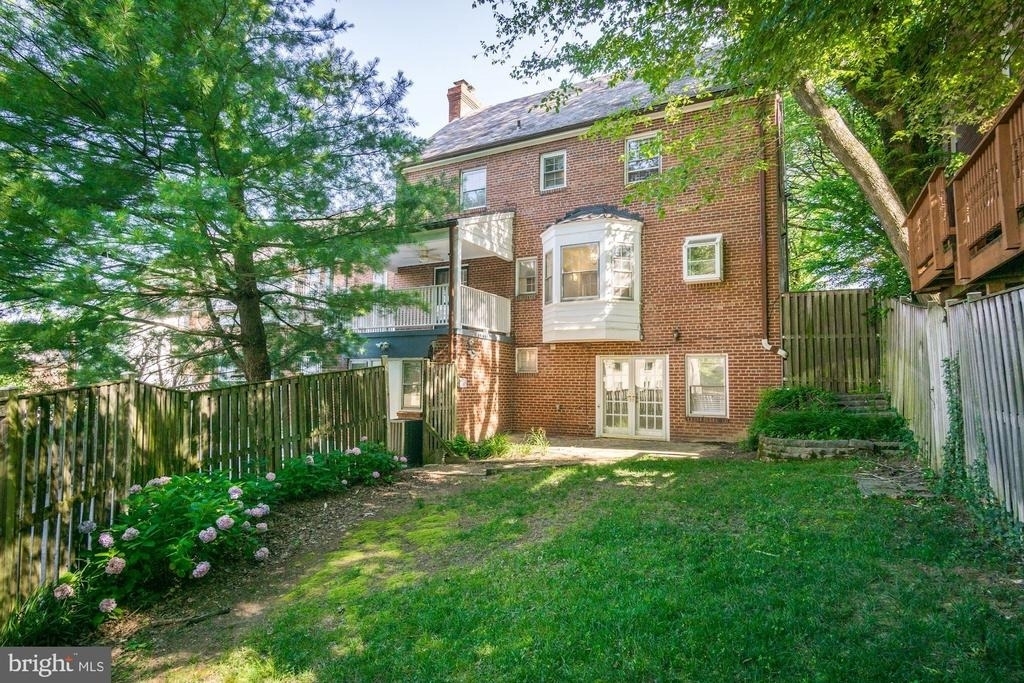 1626 Kalmia Road Nw - Photo 47