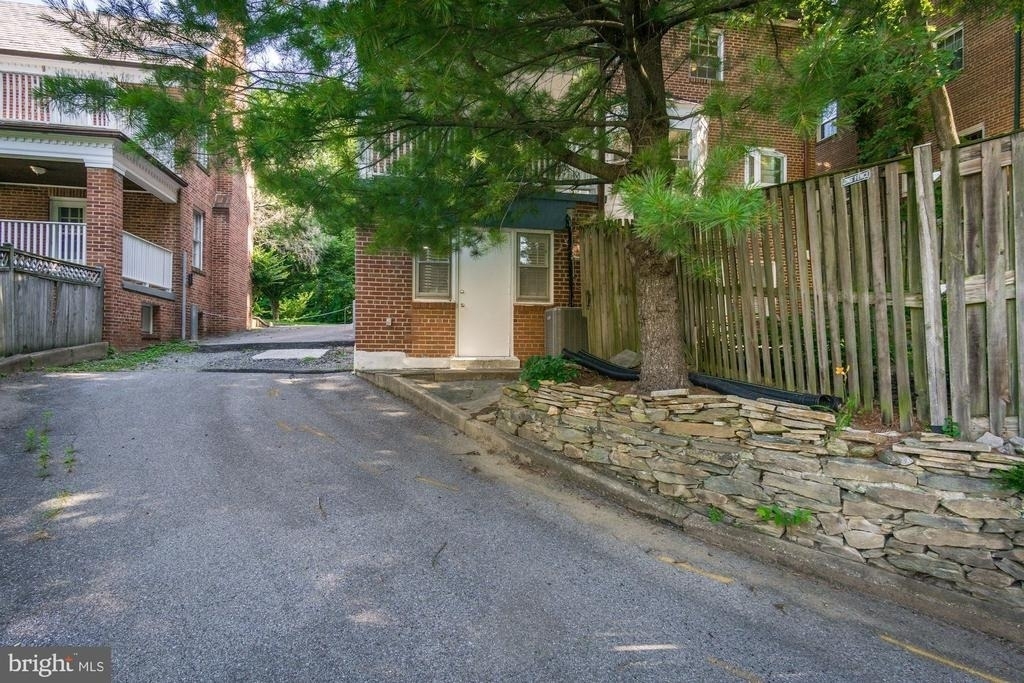 1626 Kalmia Road Nw - Photo 46