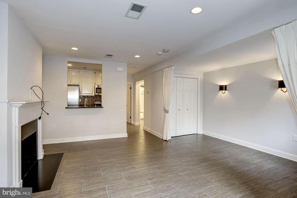 2022 N Street Nw - Photo 4