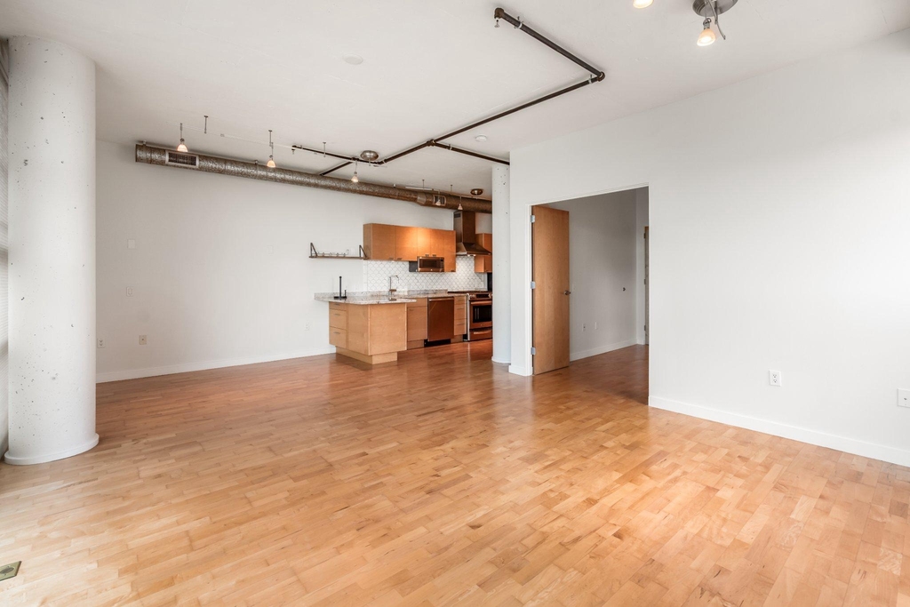 1125 11th Street Nw - Photo 5