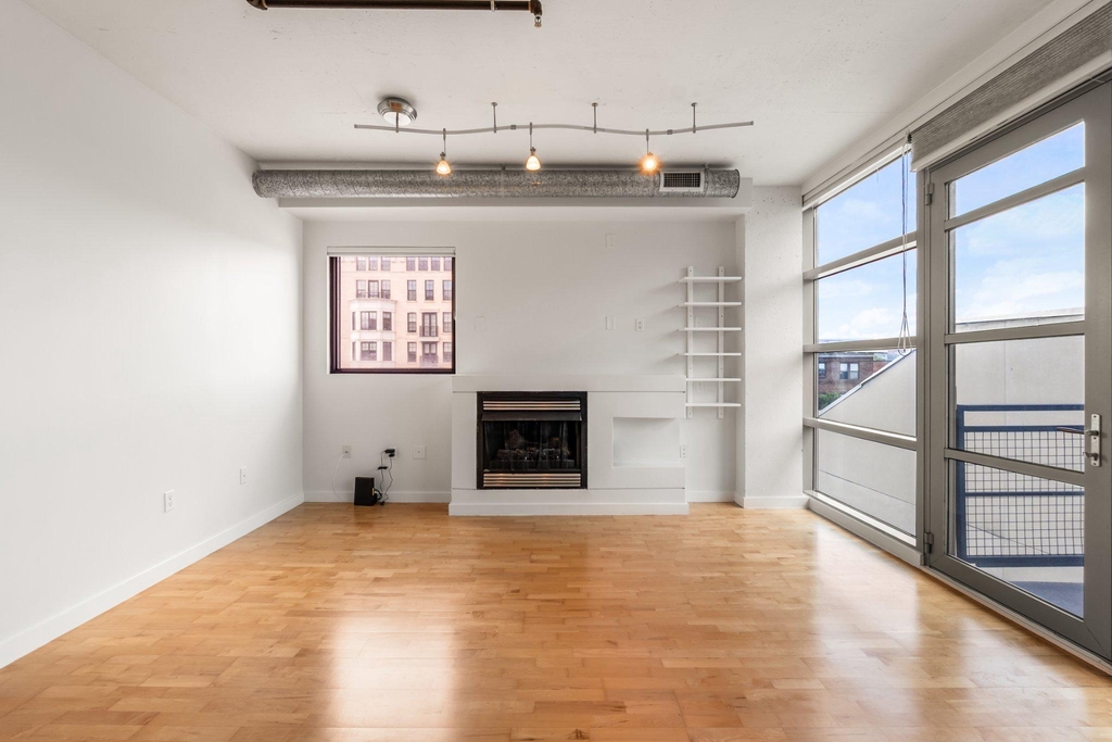 1125 11th Street Nw - Photo 9