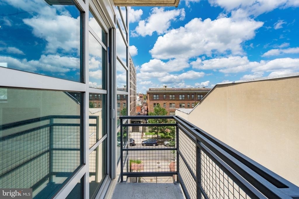 1125 11th Street Nw - Photo 1