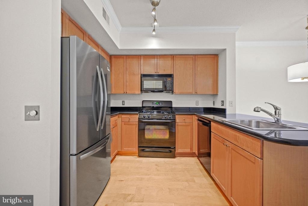 1441 Rhode Island Avenue Nw - Photo 4