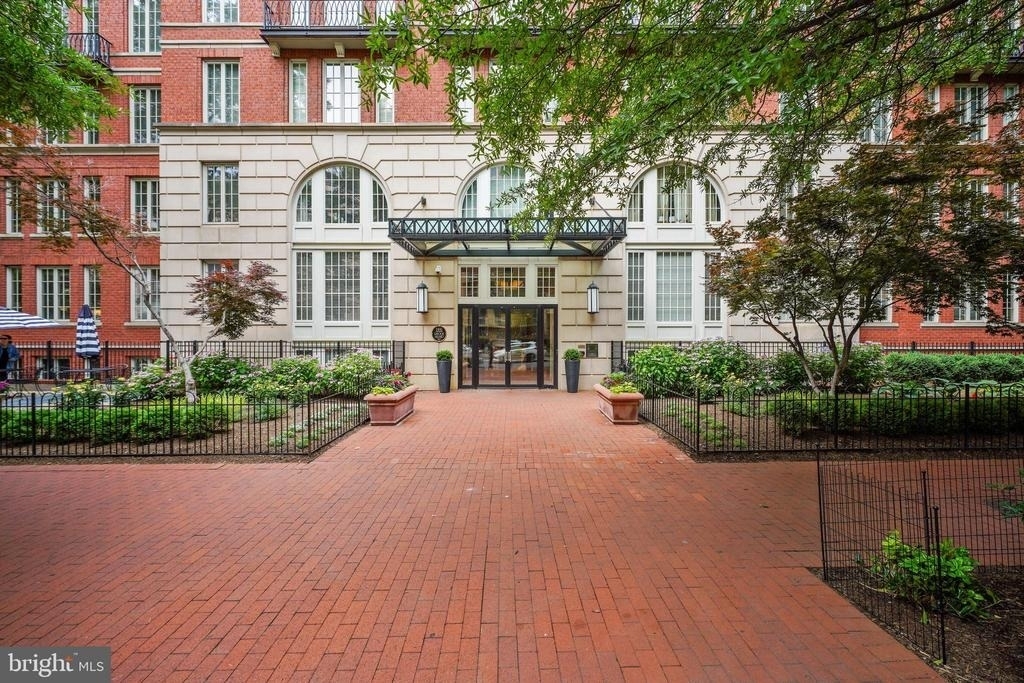 1441 Rhode Island Avenue Nw - Photo 1