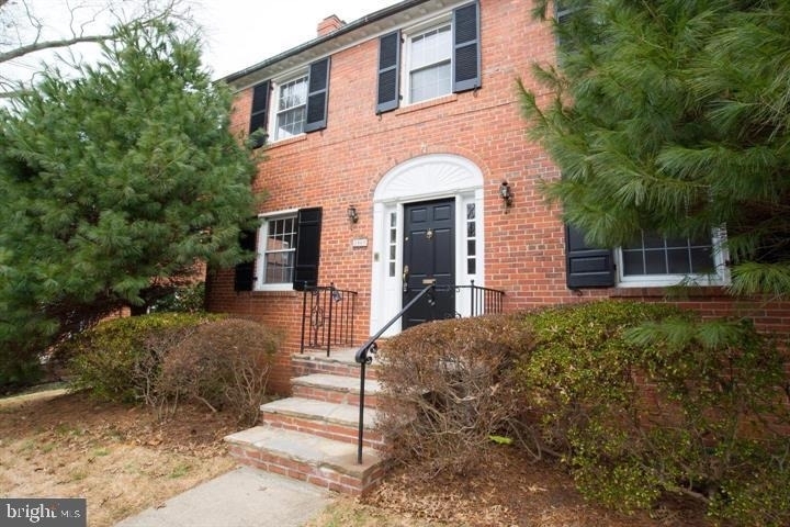 1667 Primrose Road Nw - Photo 0