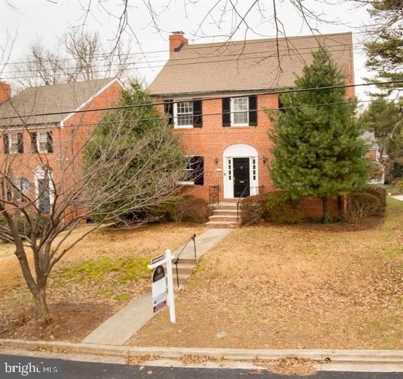 1667 Primrose Road Nw - Photo 1