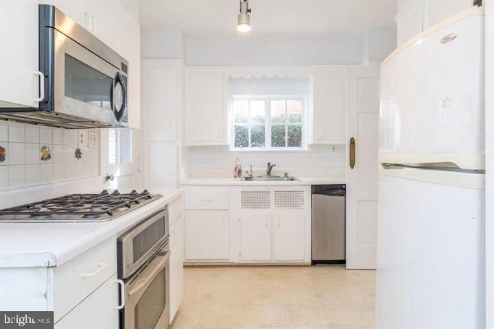 1667 Primrose Road Nw - Photo 9