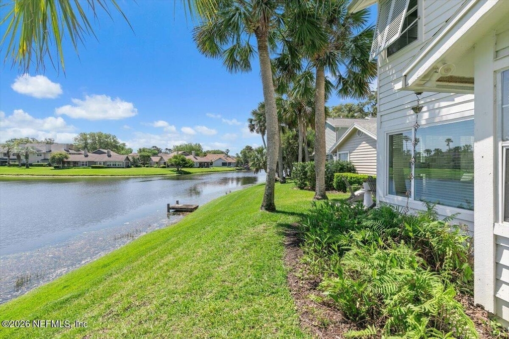 107 Island Drive - Photo 0
