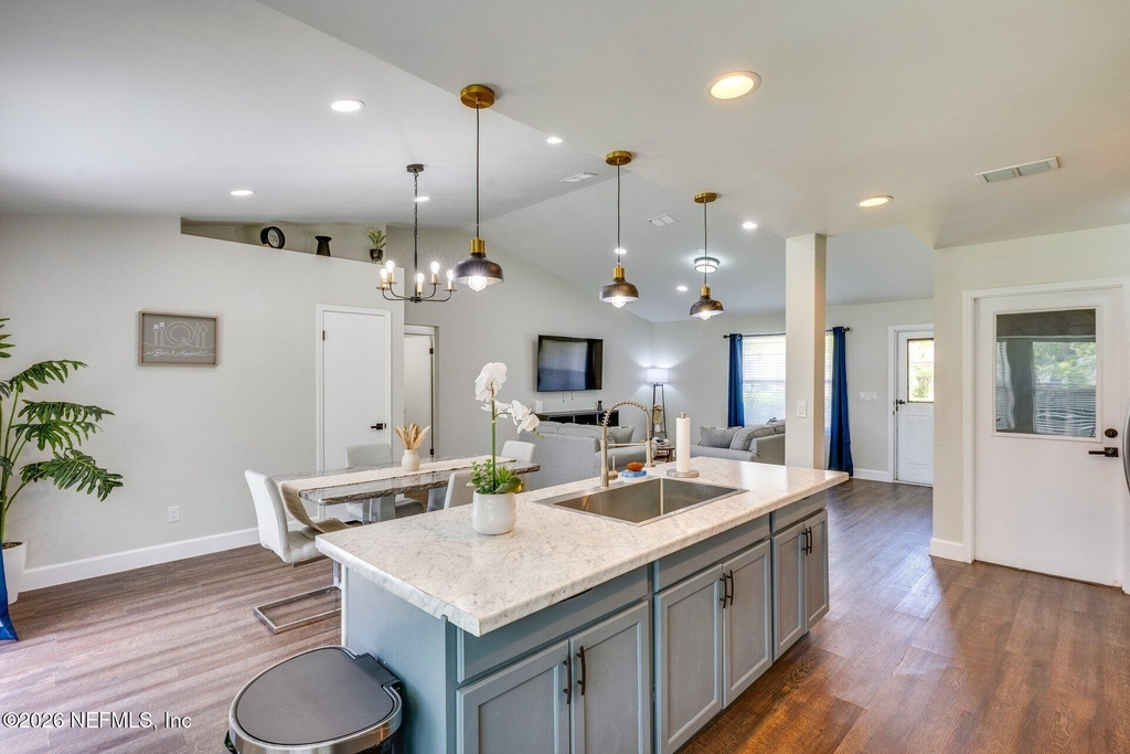 3227 Puffin Way - Photo 3
