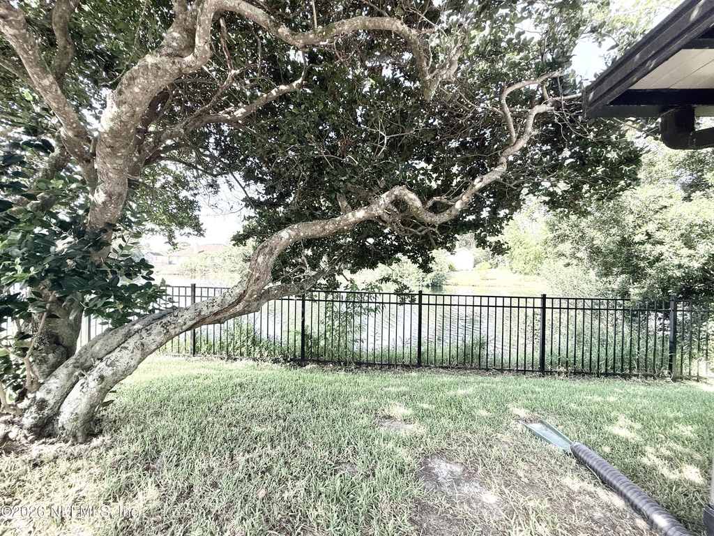 1078 Celebrant Drive - Photo 32