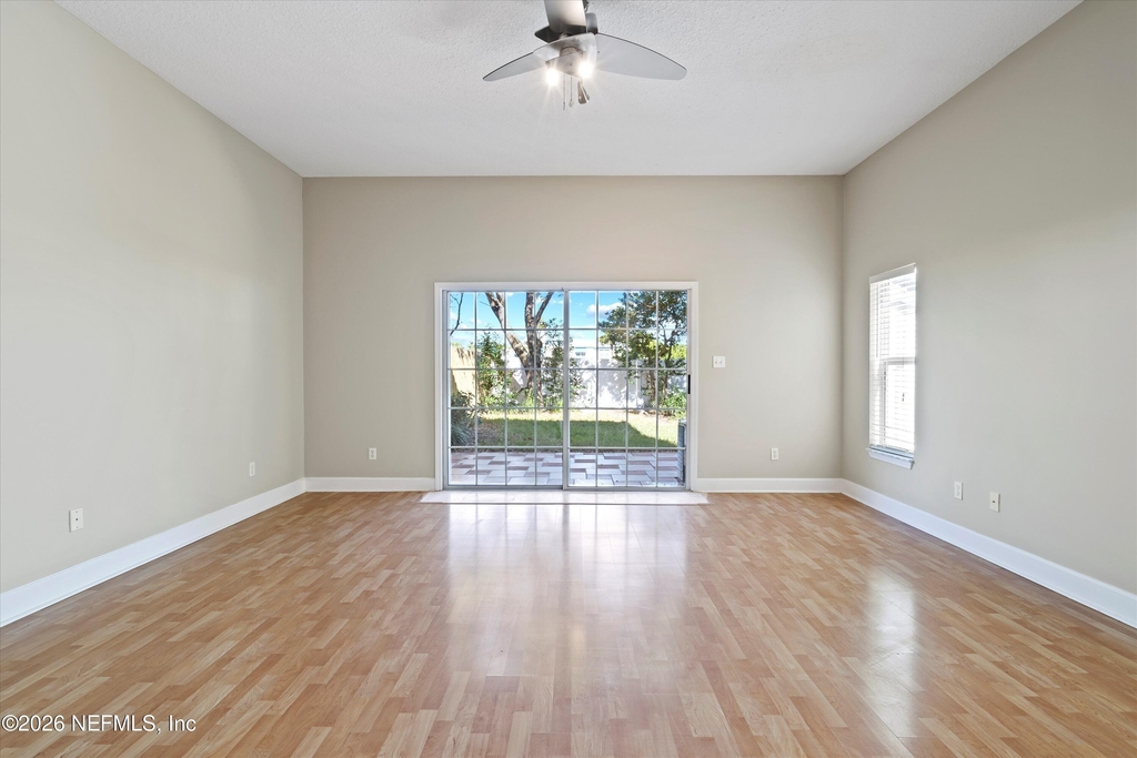 819 6th Avenue S - Photo 13