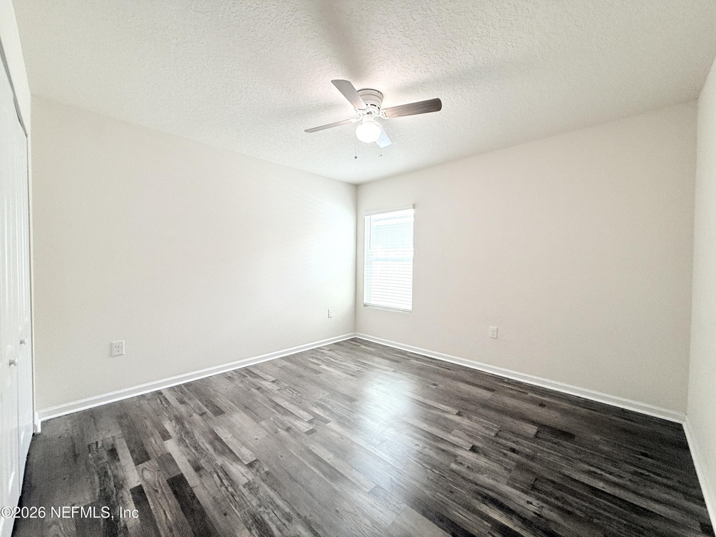 7838 Meadow Walk Lane - Photo 23