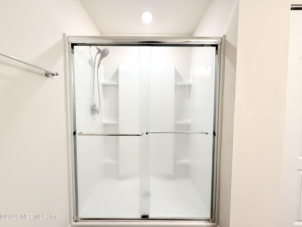 7838 Meadow Walk Lane - Photo 18
