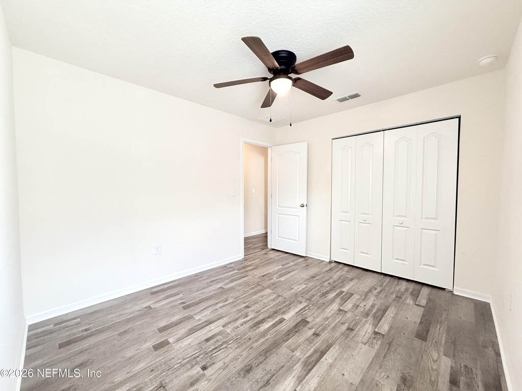 7838 Meadow Walk Lane - Photo 21