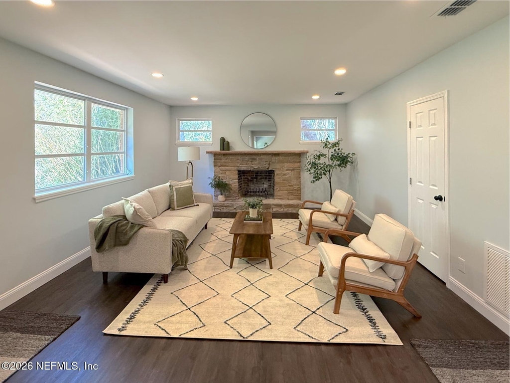10135 Lakeview Road W - Photo 19