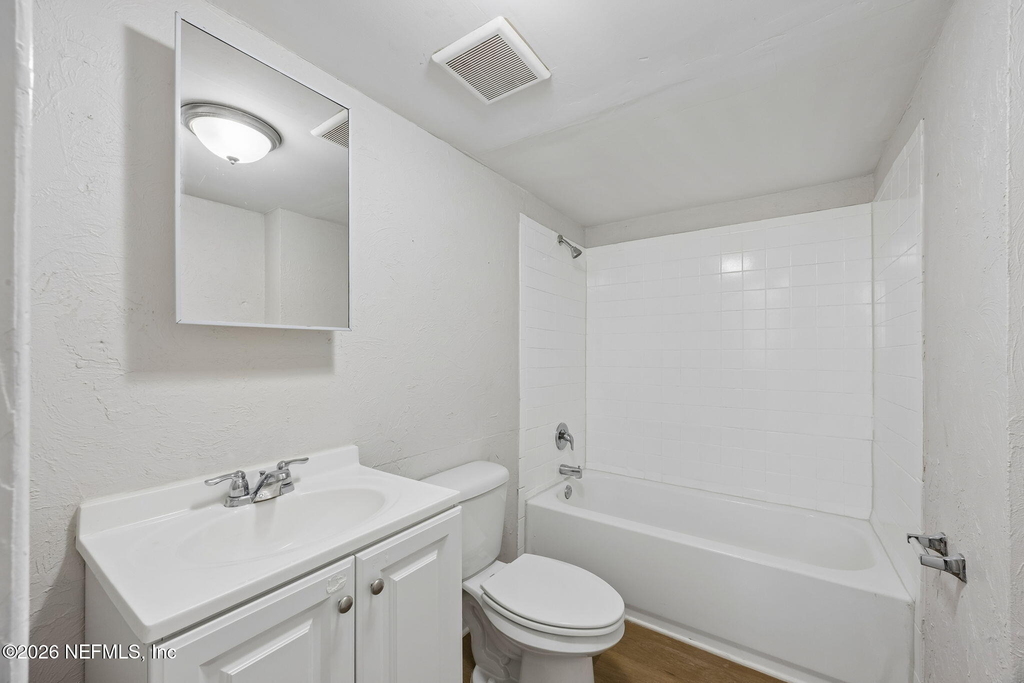 2737 Vernon Terrace - Photo 9