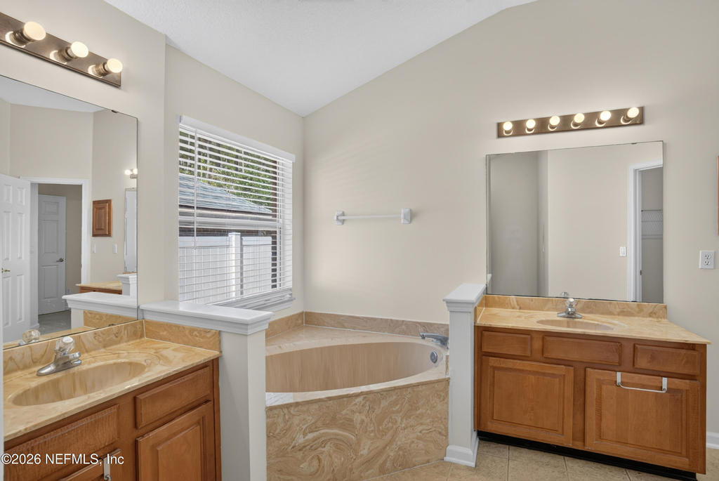 299 Johns Creek Parkway - Photo 25