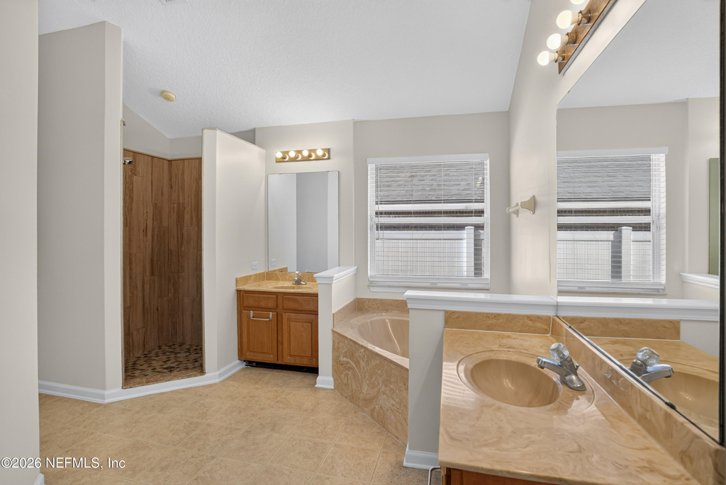 299 Johns Creek Parkway - Photo 24