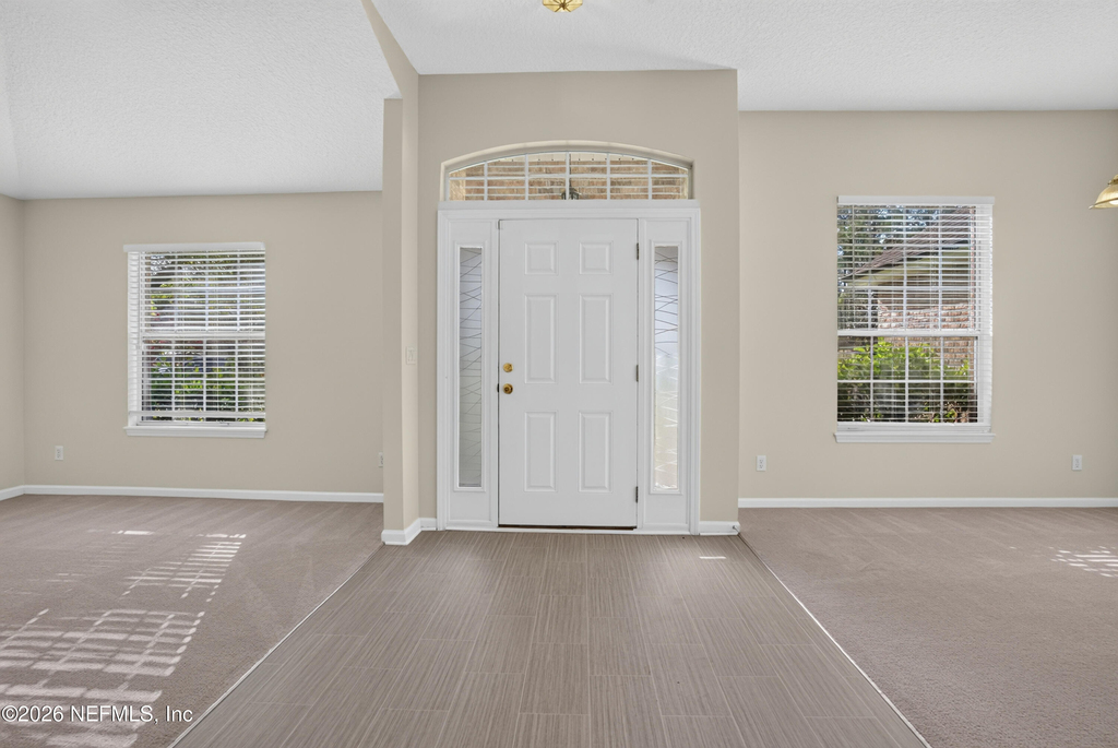 299 Johns Creek Parkway - Photo 6