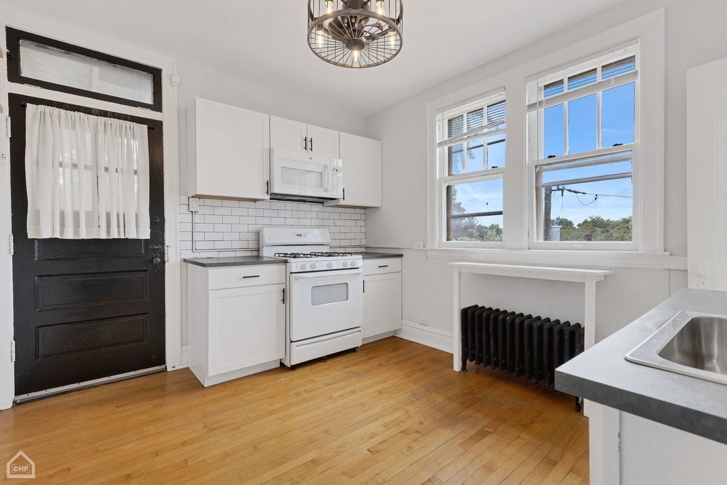 3636 Grand Boulevard - Photo 4