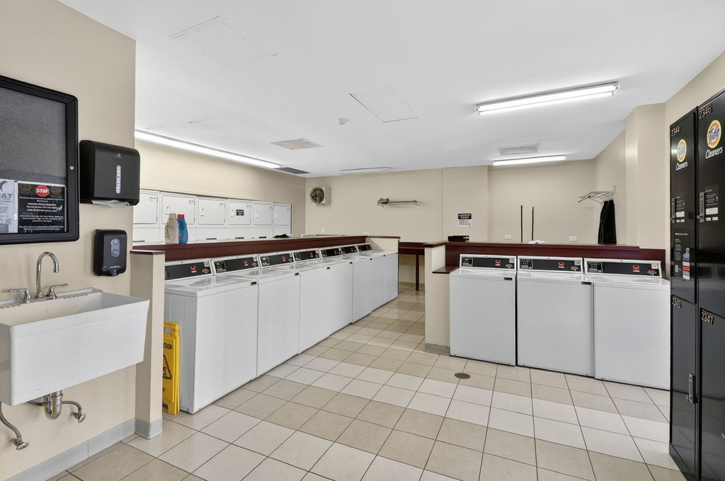 30 E Huron Street - Photo 20