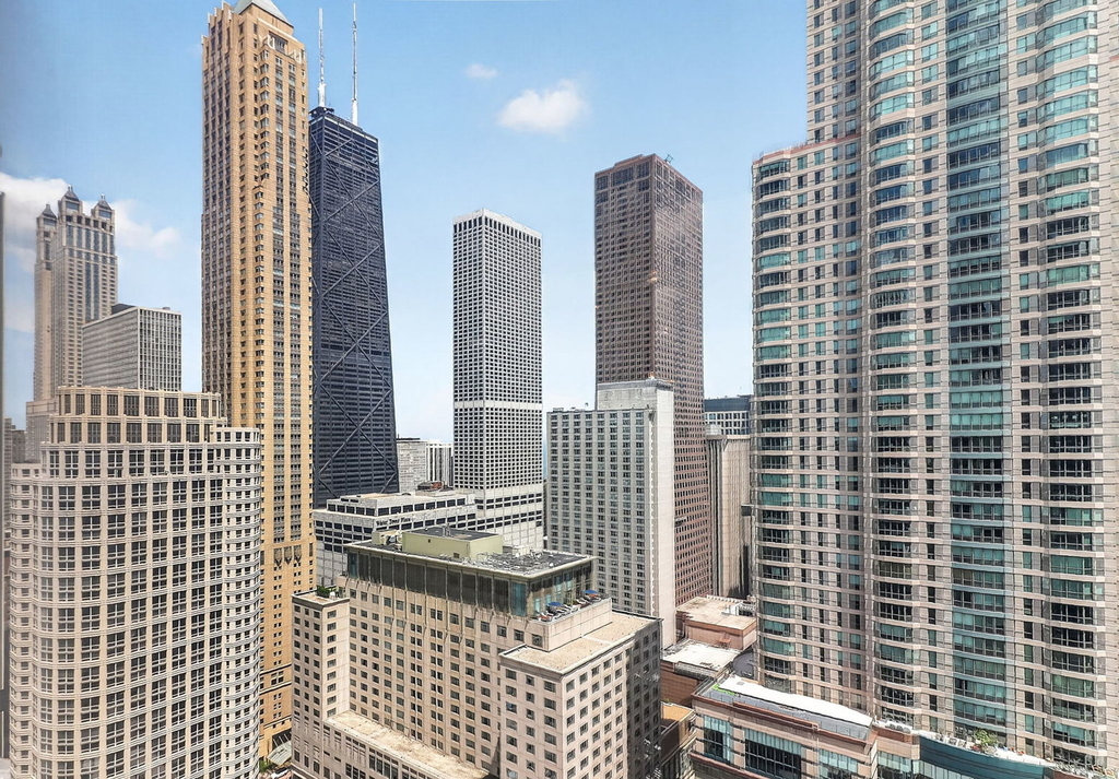 30 E Huron Street - Photo 19