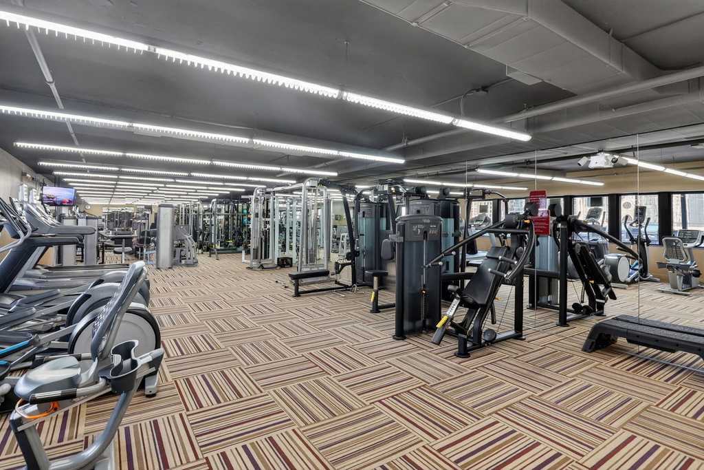 30 E Huron Street - Photo 22