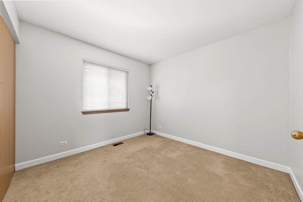 3202 Whitney Road - Photo 16