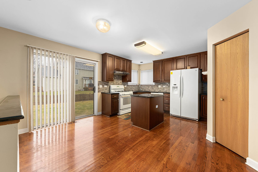 3202 Whitney Road - Photo 8