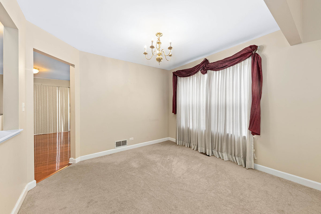 3202 Whitney Road - Photo 7