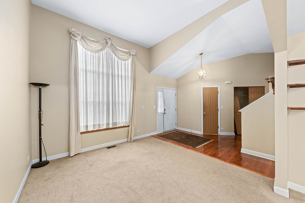 3202 Whitney Road - Photo 3