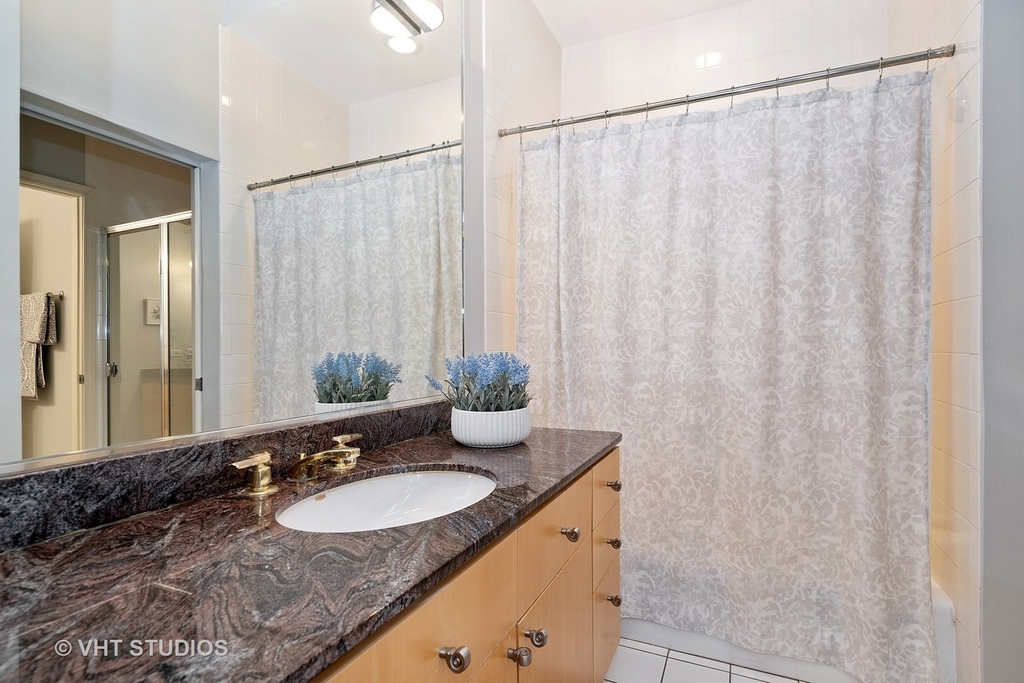 1822 N Sheffield Avenue - Photo 11