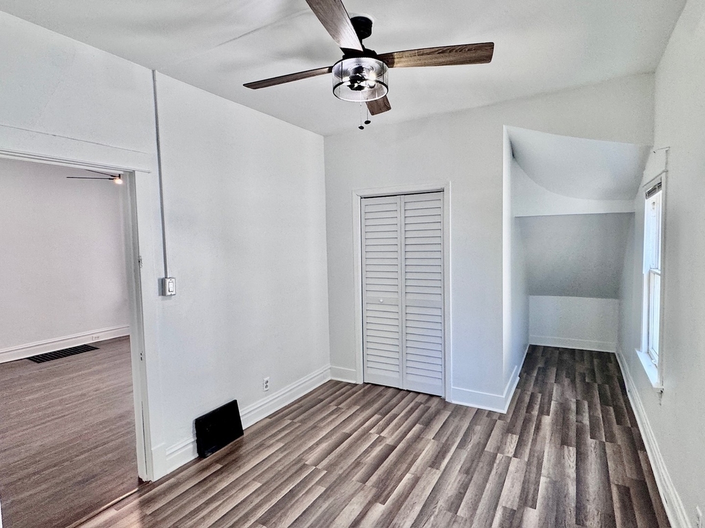 2047 N Lavergne Avenue - Photo 7