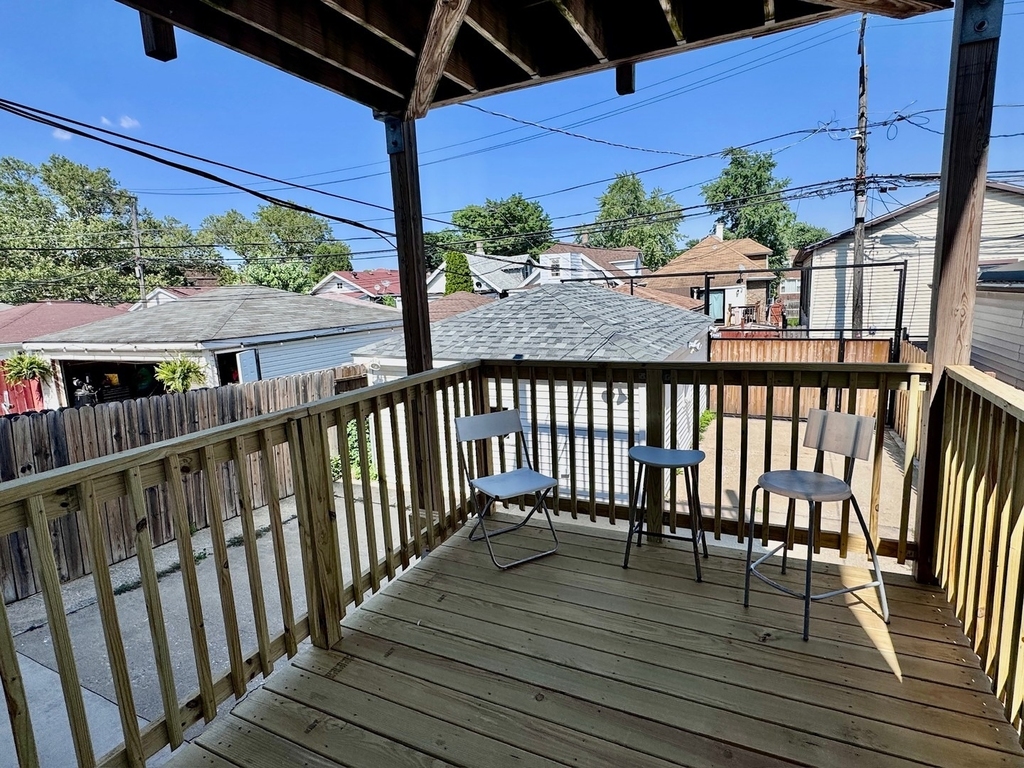 2047 N Lavergne Avenue - Photo 17