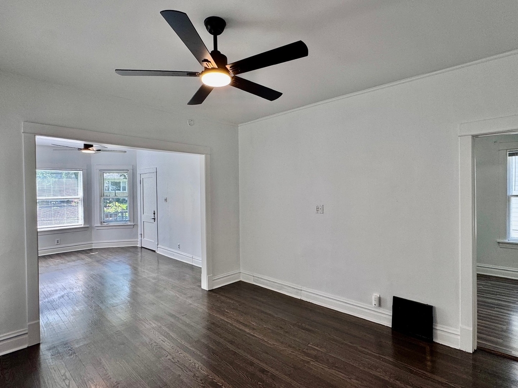 2047 N Lavergne Avenue - Photo 4