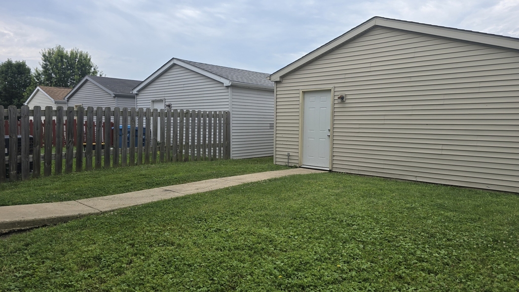 2053 Grayhawk Drive - Photo 12