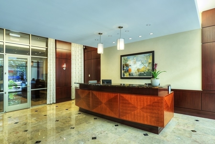 807 Davis Street - Photo 10