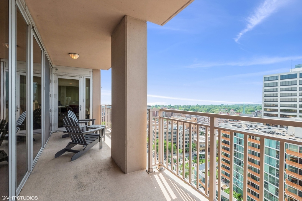 807 Davis Street - Photo 8