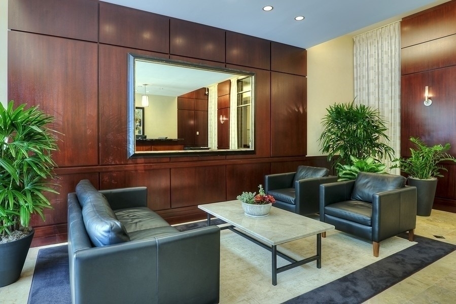 807 Davis Street - Photo 11