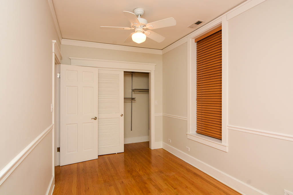 3614 N Bosworth Avenue - Photo 16